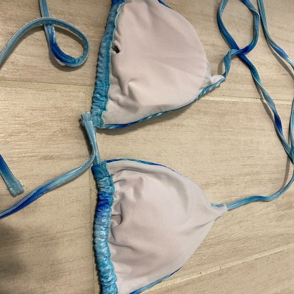 Bathing suit - Picture 4 of 6